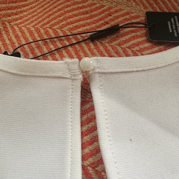 Fashion Nova "Gia Bandage" Corset top w/ zipped back - White Large NWT - Picture 10 of 10